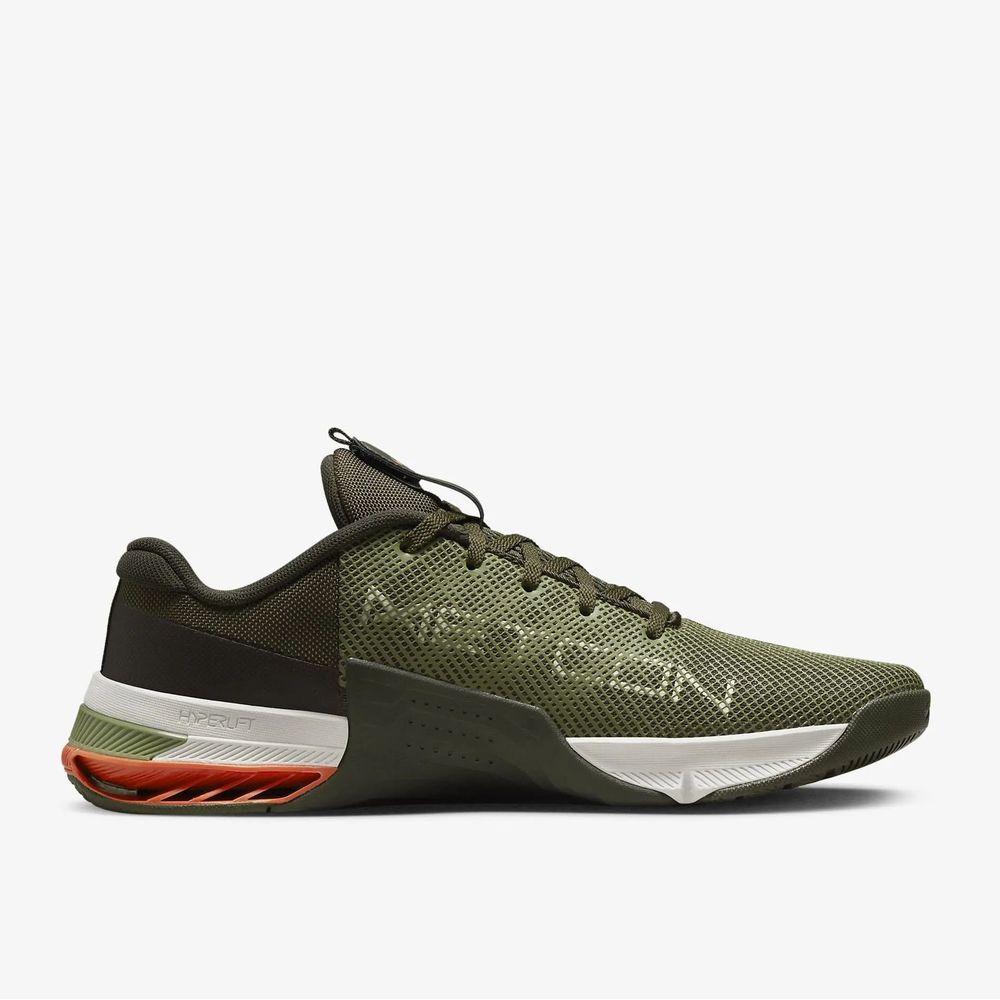 Green nike metcon discount